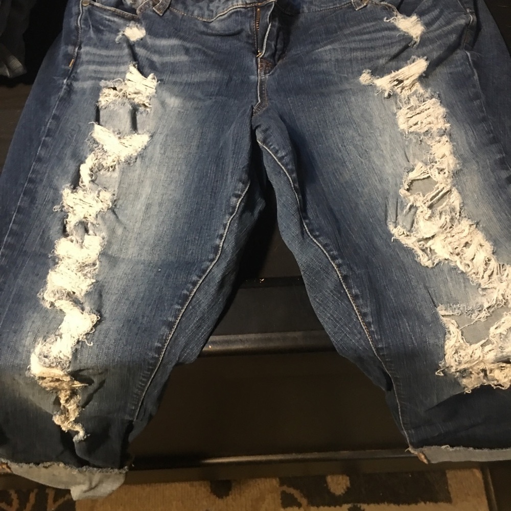 Torrid 18 capris